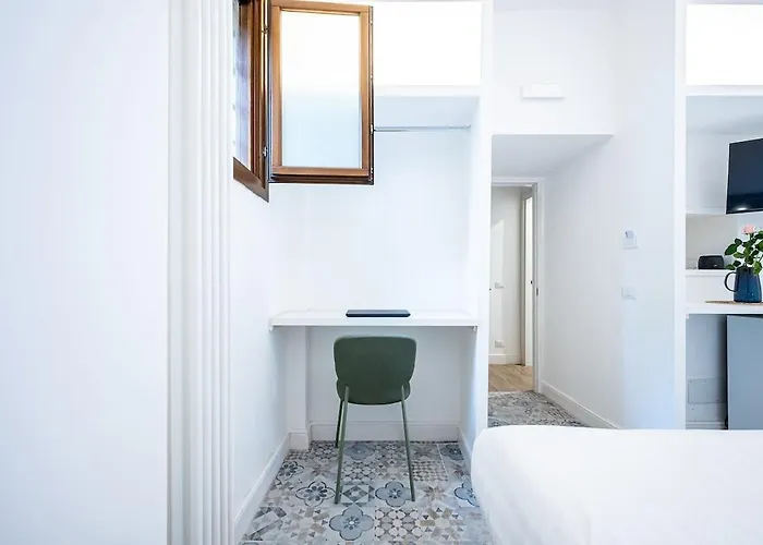 Aeterna Rhome - Domus Piramide Apartment