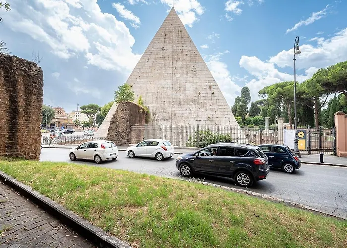 Apartment Aeterna Rhome - Domus Piramide *